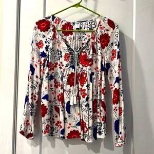 Floral print blouse
